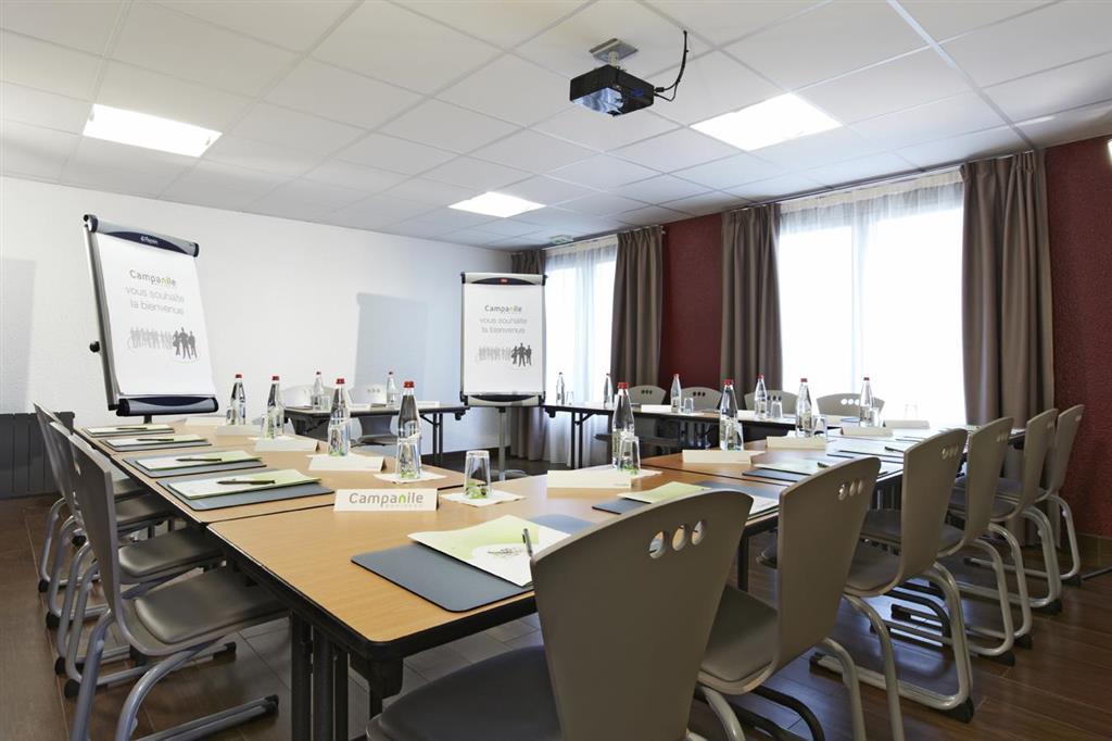 The Originals City Hotel La Verriere-Yvelines Buitenkant foto