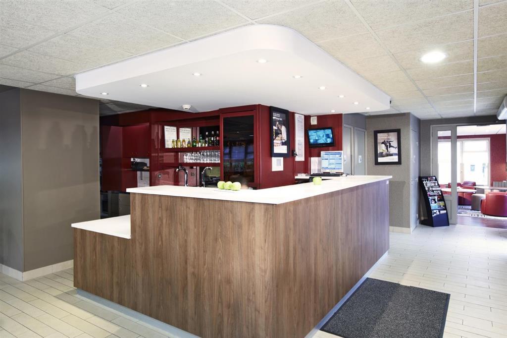 The Originals City Hotel La Verriere-Yvelines Buitenkant foto